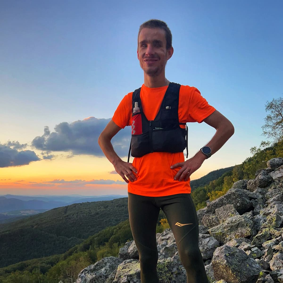 Виктор Асенов